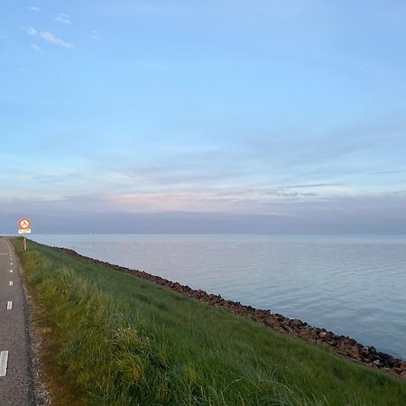 Vakantiehuis Het Uilennest Wijdenes Esterno foto